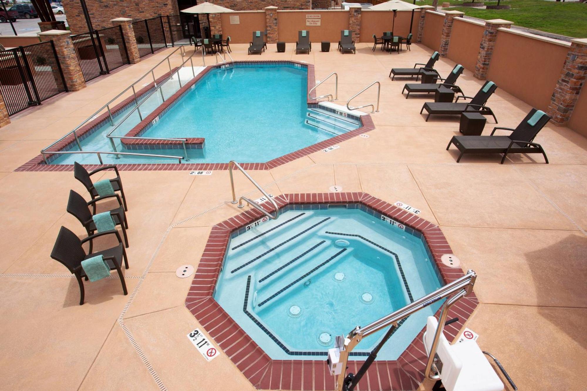 Hotel Towneplace By Marriott Carlsbad